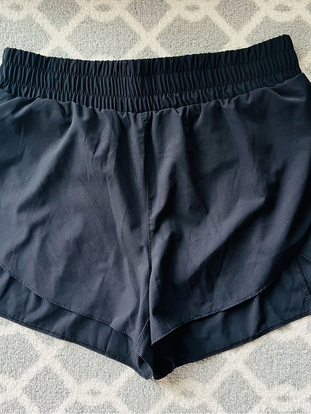 90 Degree Lightstreme Split Run Short